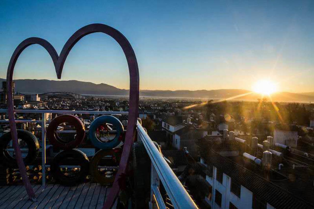 Yinfeng Hotel Dali  Eksteriør bilde